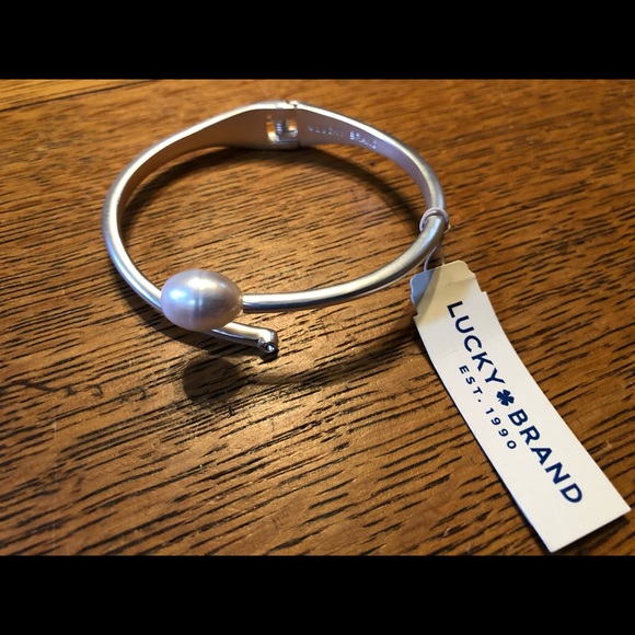 Lucky Brand Bracelet - Picture 2 of 4